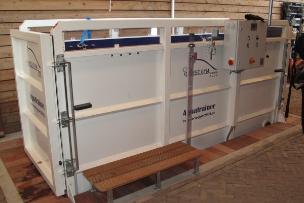 Водный тренажер Horse Gym 2000 – Aquatrainer